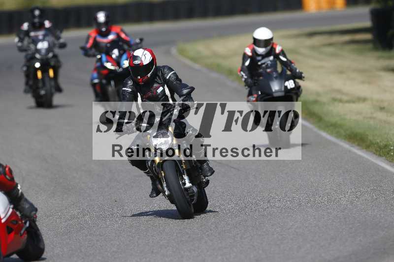 /21 17.06.2026  Ducati Schweiz Track Warmup ADR/Gruppe blau/4
